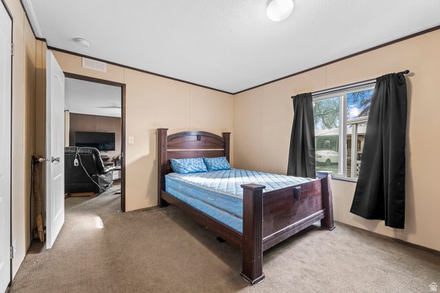 219 E DETROITER CIR, Murray, UT 84107