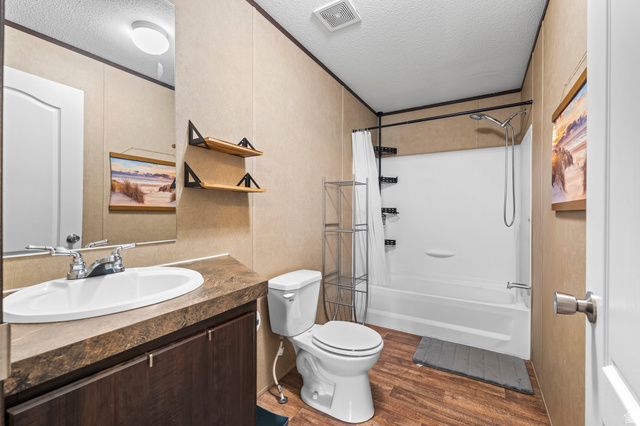 219 E DETROITER CIR, Murray, UT 84107