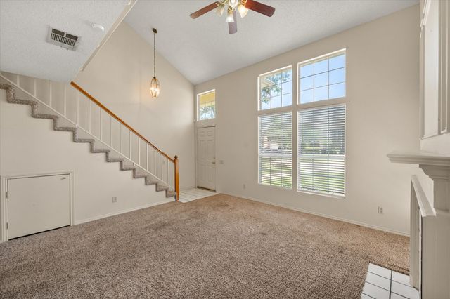 1523 Creek Bank Lane, Arlington, TX 76014