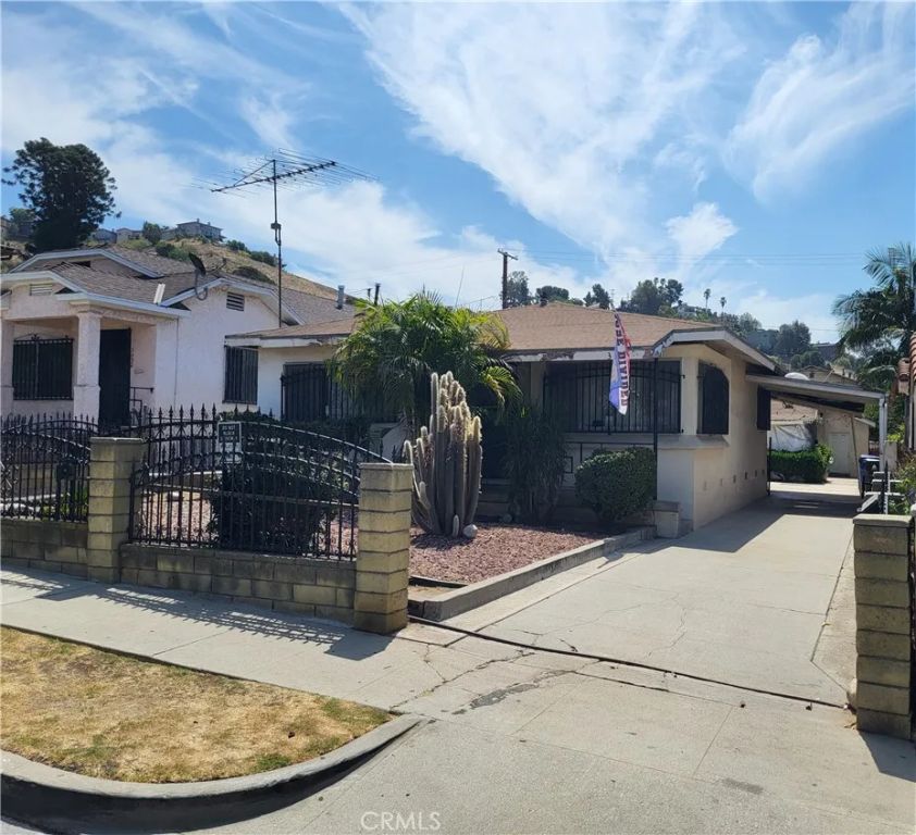 3428 Maceo, Los Angeles, CA 90065