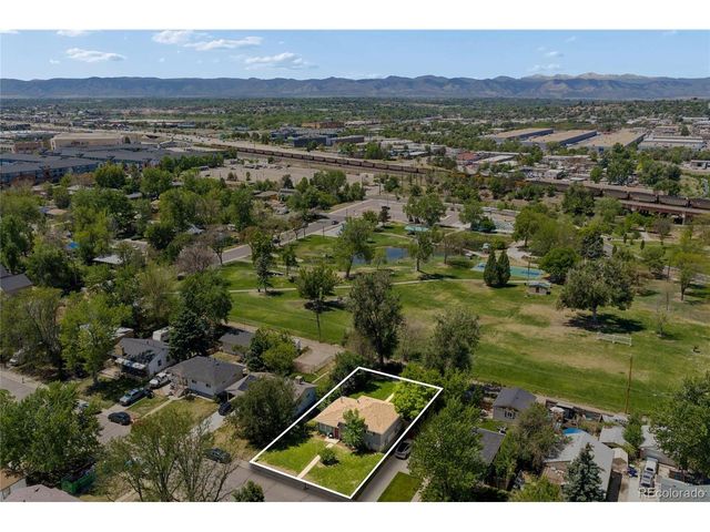 3145 S Fox St, Englewood, CO 80110