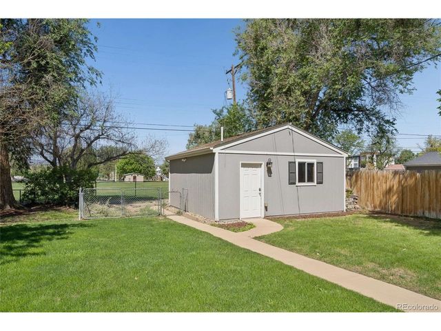 3145 S Fox St, Englewood, CO 80110