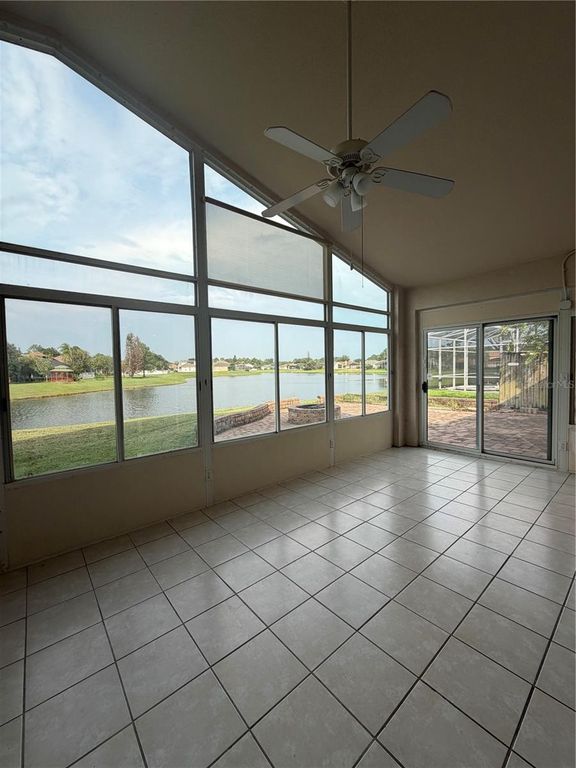 Image 30 of property listing at 731 FORESTGREEN COURT, Orlando, FL 32828