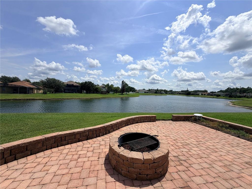 Image 34 of property listing at 731 FORESTGREEN COURT, Orlando, FL 32828