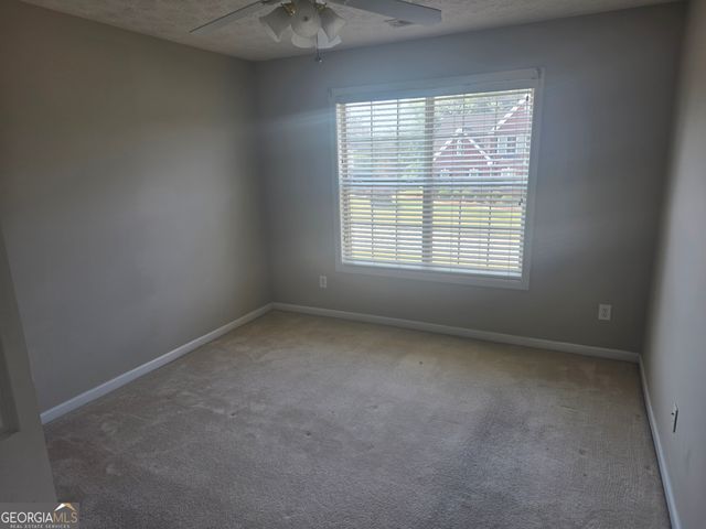 3205 HALEYS Way, Conyers, GA 30013