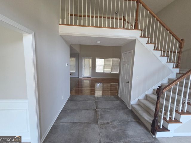 3205 HALEYS Way, Conyers, GA 30013