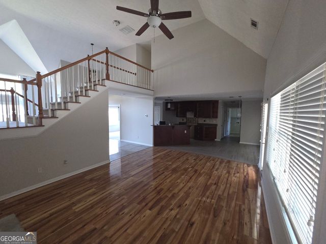 3205 HALEYS Way, Conyers, GA 30013
