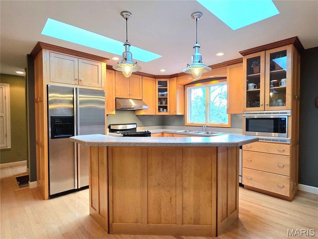 1111 Ecko Lane, Washington, MO 63090