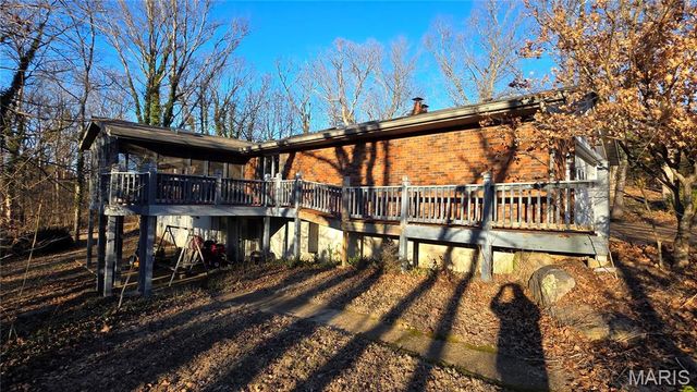 1111 Ecko Lane, Washington, MO 63090