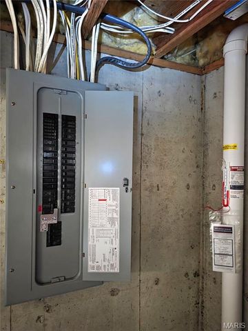 1111 Ecko Lane, Washington, MO 63090