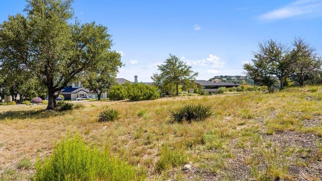 624 Casasanta TRL, Spicewood, TX 78738