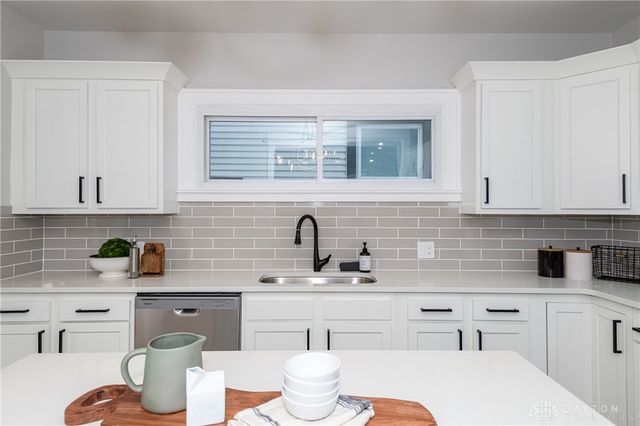 809 Wellmeier Avenue, Dayton, OH 45410