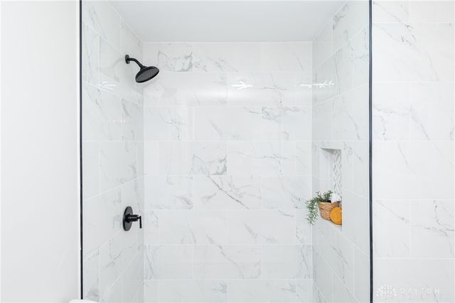 809 Wellmeier Avenue, Dayton, OH 45410