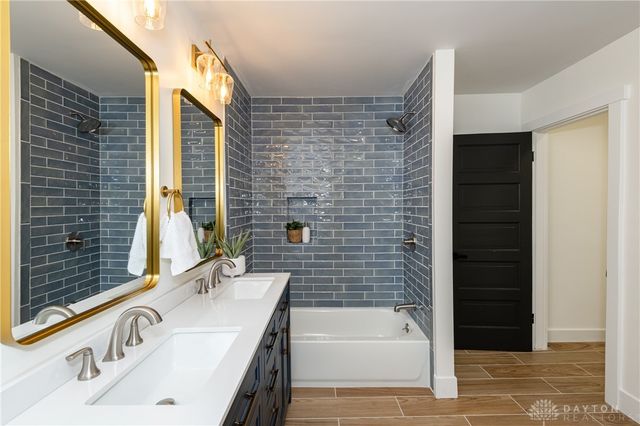 809 Wellmeier Avenue, Dayton, OH 45410