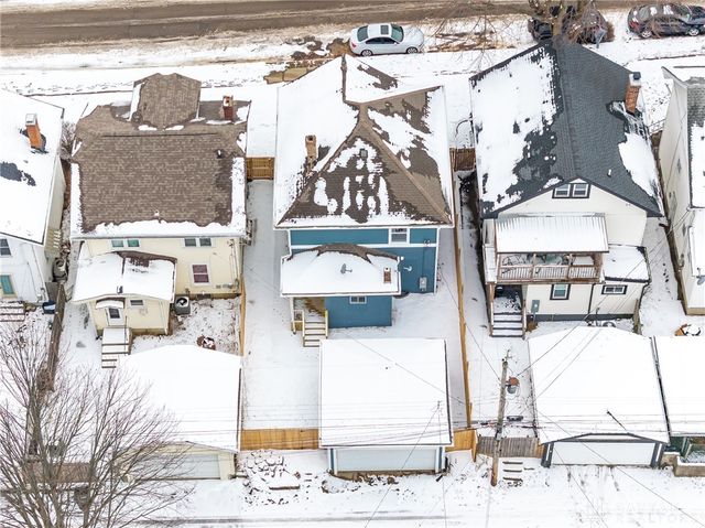 809 Wellmeier Avenue, Dayton, OH 45410