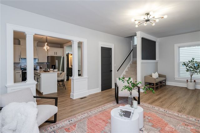 809 Wellmeier Avenue, Dayton, OH 45410