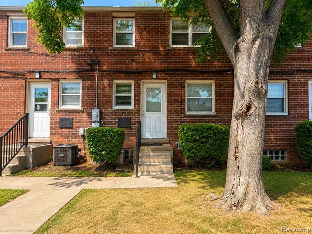 3352 Coolidge Highway 11, Royal Oak, MI 48073