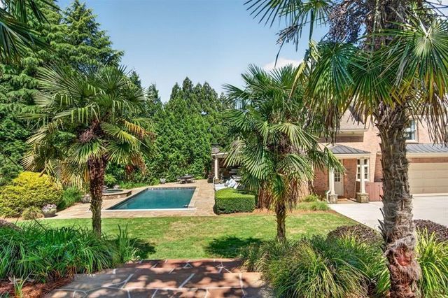 740 Riley Place, Atlanta, GA 30327