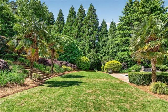 740 Riley Place, Atlanta, GA 30327