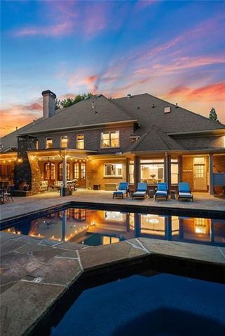 740 Riley Place, Atlanta, GA 30327