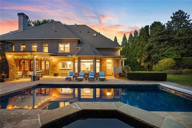 740 Riley Place, Atlanta, GA 30327