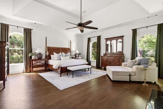 740 Riley Place, Atlanta, GA 30327