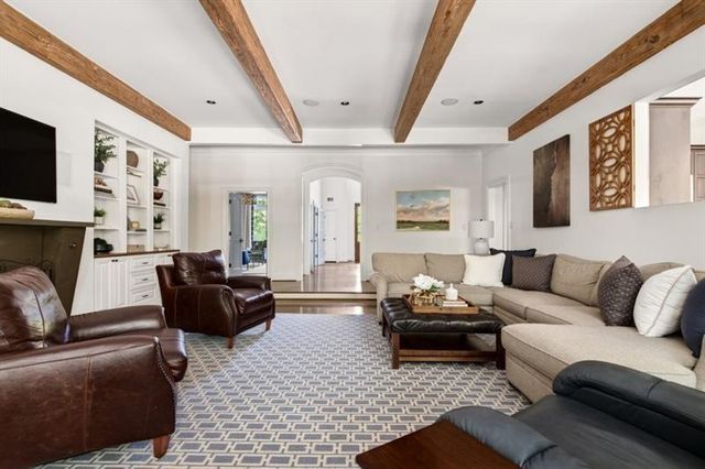 740 Riley Place, Atlanta, GA 30327
