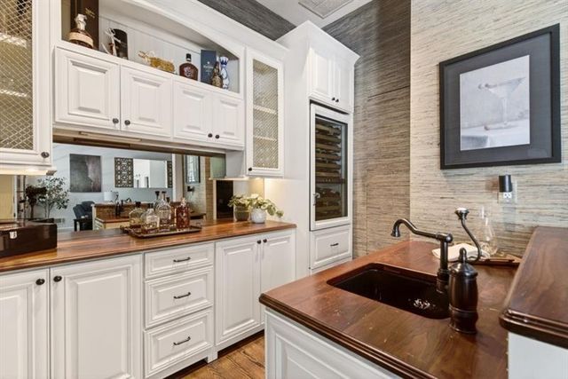 740 Riley Place, Atlanta, GA 30327