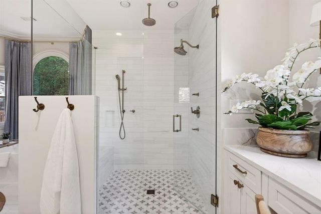 740 Riley Place, Atlanta, GA 30327