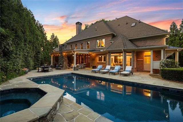 740 Riley Place, Atlanta, GA 30327