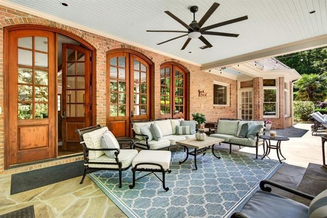 740 Riley Place, Atlanta, GA 30327