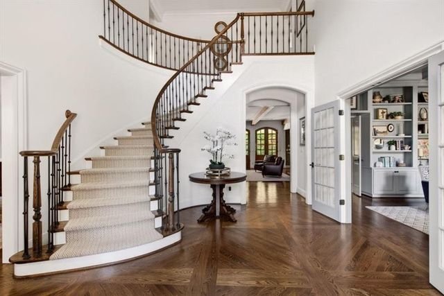 740 Riley Place, Atlanta, GA 30327