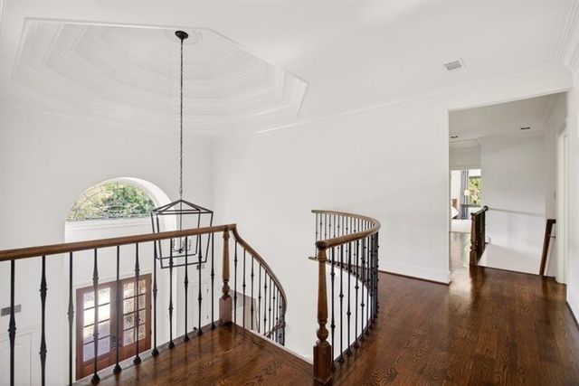 740 Riley Place, Atlanta, GA 30327