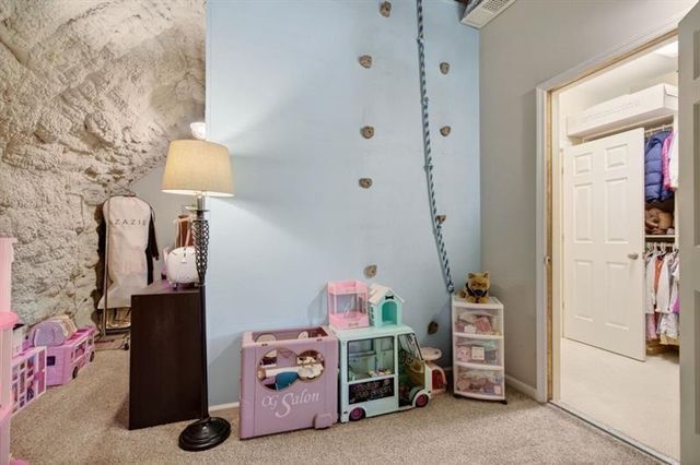 740 Riley Place, Atlanta, GA 30327