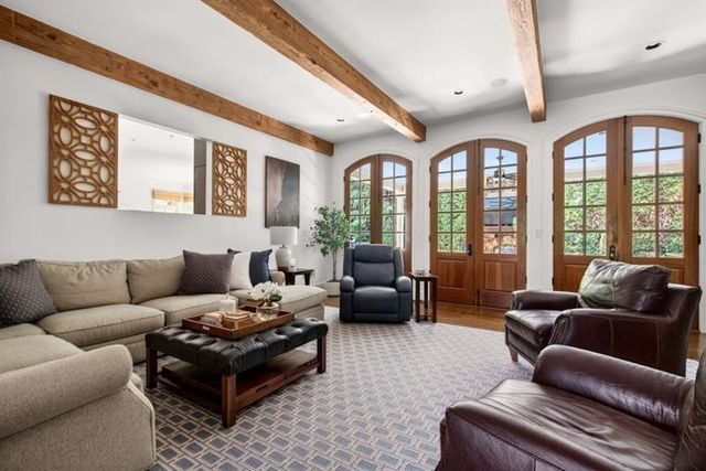 740 Riley Place, Atlanta, GA 30327