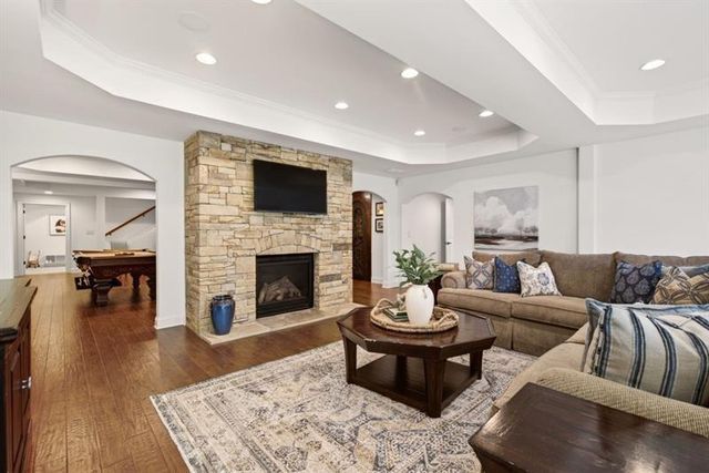 740 Riley Place, Atlanta, GA 30327
