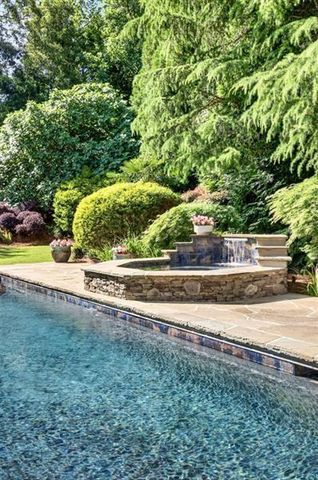 740 Riley Place, Atlanta, GA 30327