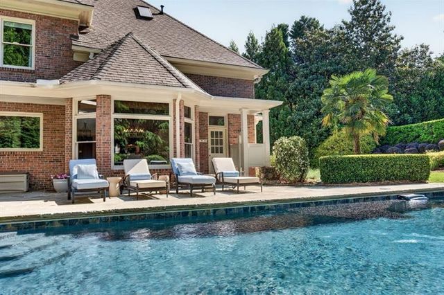 740 Riley Place, Atlanta, GA 30327