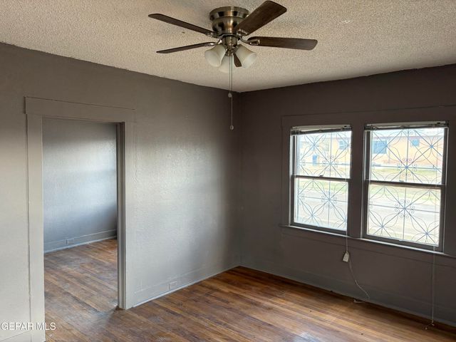 3329 Tularosa Avenue, El Paso, TX 79903