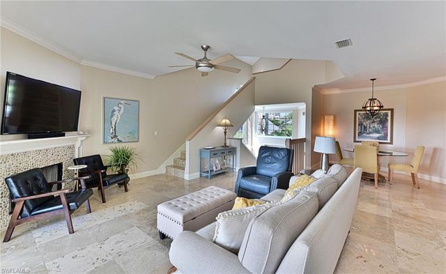175 Barefoot CIR, Bonita Springs, FL 34134