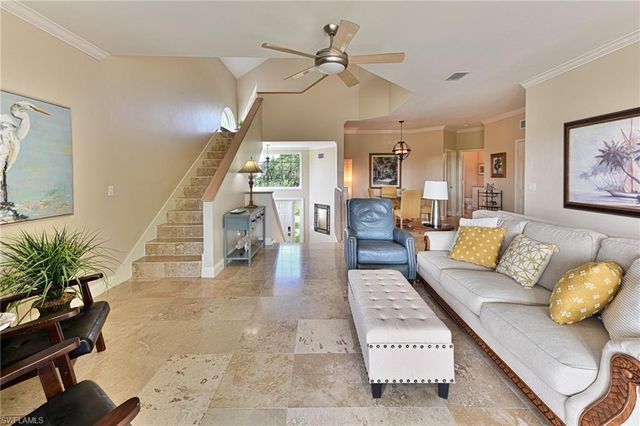 175 Barefoot CIR, Bonita Springs, FL 34134