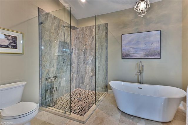 175 Barefoot CIR, Bonita Springs, FL 34134