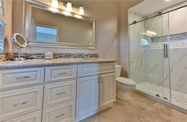 175 Barefoot CIR, Bonita Springs, FL 34134