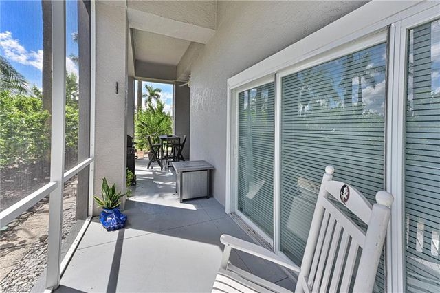 175 Barefoot CIR, Bonita Springs, FL 34134
