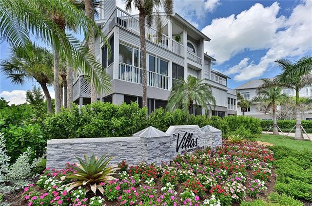 175 Barefoot CIR, Bonita Springs, FL 34134