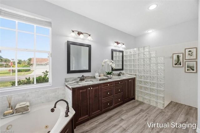 12781 Meadow Pine LN, Fort Myers, FL 33913