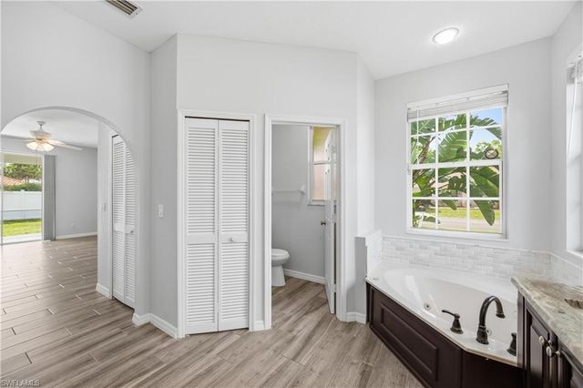 12781 Meadow Pine LN, Fort Myers, FL 33913