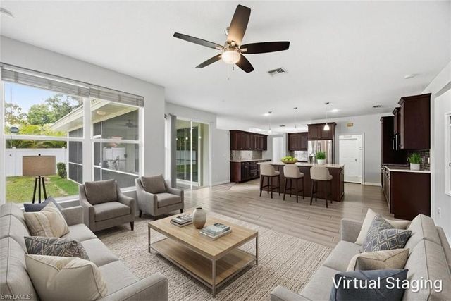 12781 Meadow Pine LN, Fort Myers, FL 33913