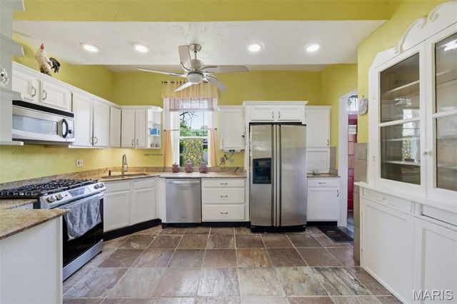 7507 Virginia Avenue, St Louis, MO 63111