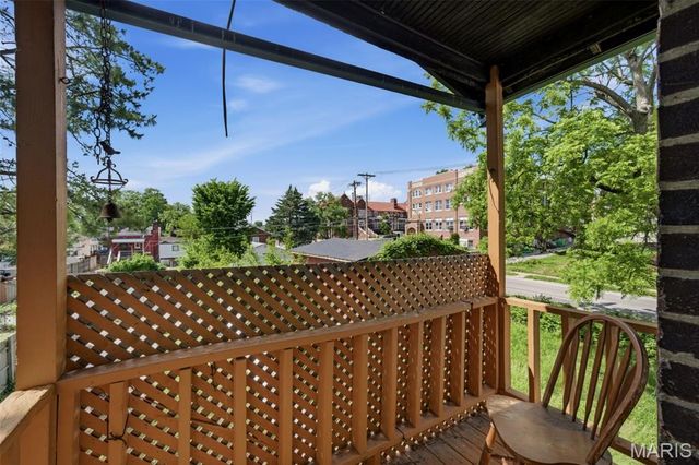 7507 Virginia Avenue, St Louis, MO 63111